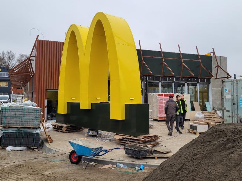 Budowa restauracji sieci Mc Donalds w Olsztynie 01