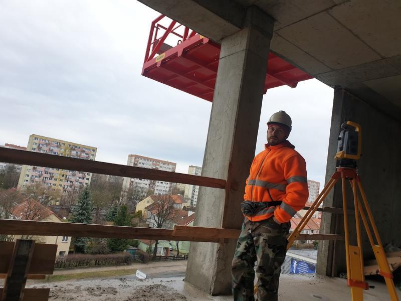 Obsługa montażu sieci wewnętrznych w budynku Centaurus w Olsztynie 03